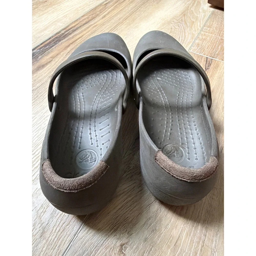 Crocs Alice Work Brown Ballet Flat Mary Jane Womens 6 Slip On Shoes Comfort Clog